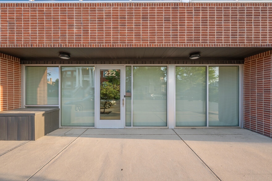 More Photos Of 222 E 18th St, Cheyenne Office For Sale