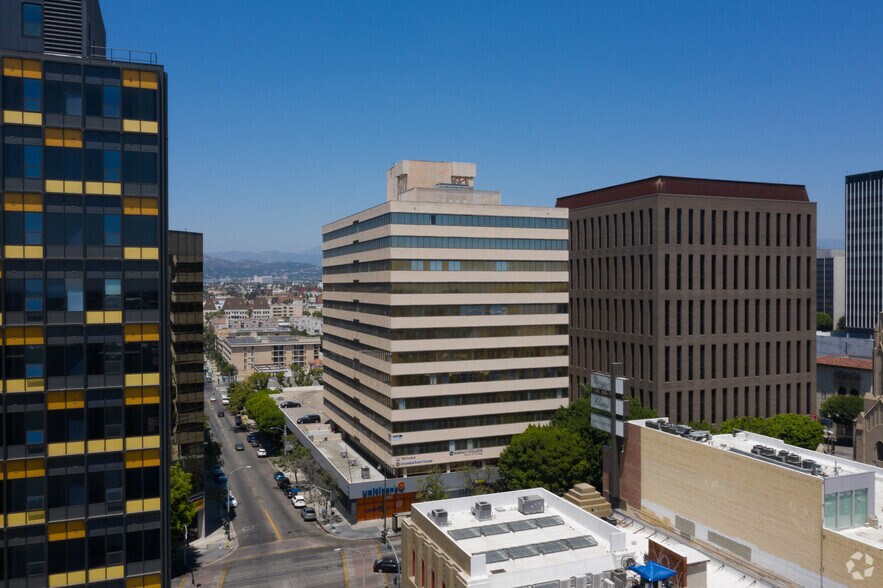 More Photos Of 3325 Wilshire Blvd, Los Angeles Office For Lease