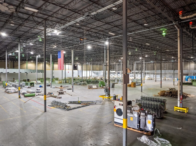 More Photos Of 1 King Timahoe Dr, Vidalia Industrial For Sale