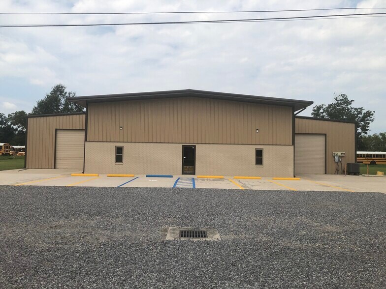 More Photos Of 3051 Highway 1 South, Donaldsonville Light Distribution For Lease