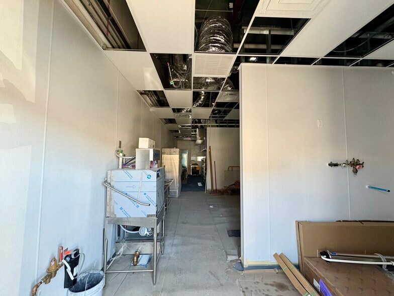 More Photos Of 4272 Tpc Pky, San Antonio General Retail For Lease