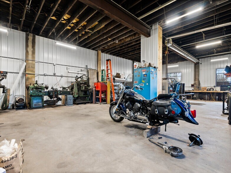 More Photos Of 4579 N Park St, Reed City Warehouse For Sale