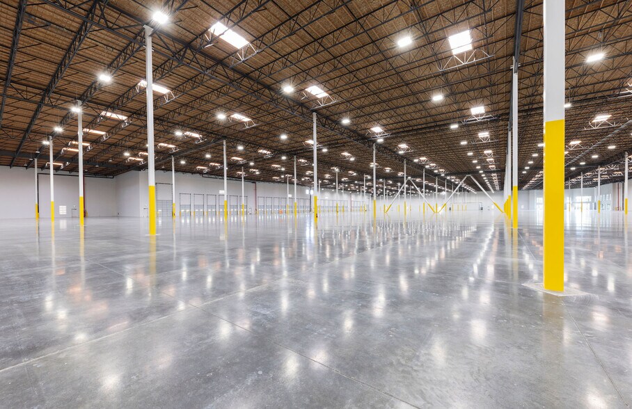 More Photos Of 49000 Milmont Dr, Fremont Manufacturing For Lease