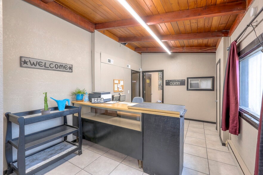 More Photos Of 2201 Outer Rd, Bates City Manufactured Housing Mobile Home Park For Sale