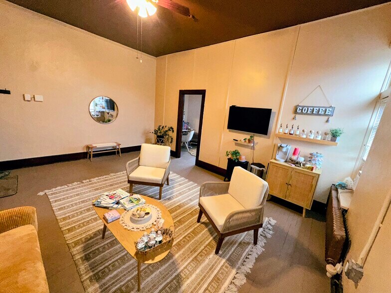 More Photos Of 1-3 Main St, Lockport Storefront Retail Office For Lease