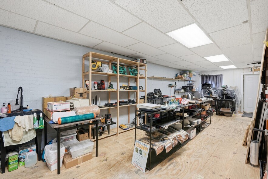 More Photos Of 104 W Main St, Albion General Retail For Sale