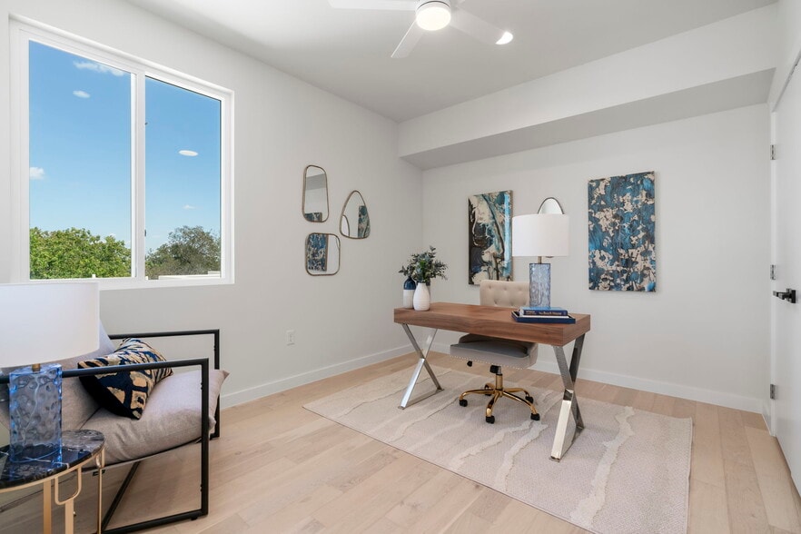 More Photos Of 1167-1169 Bedford St, Austin Apartments For Sale