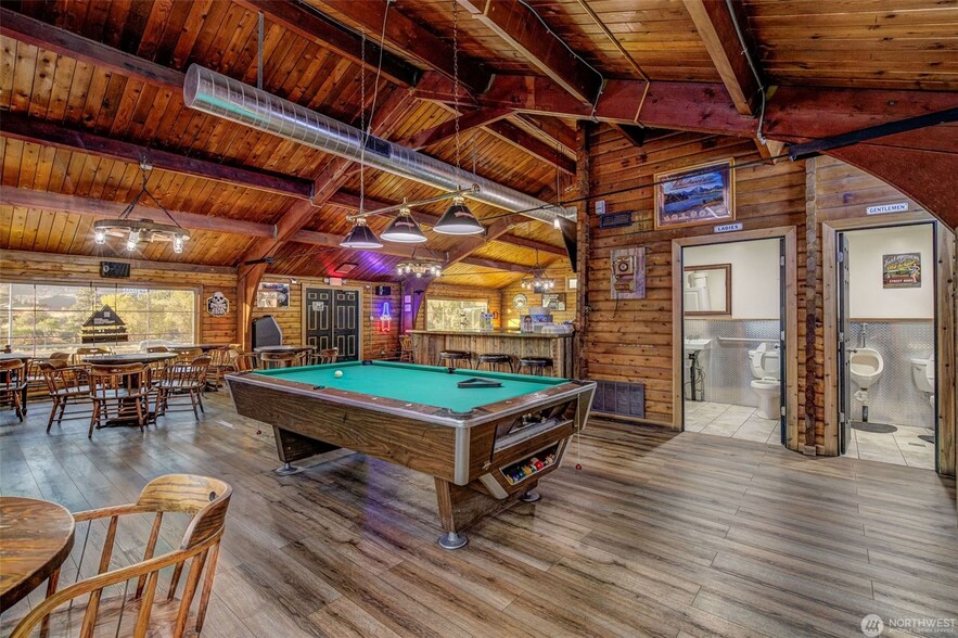 More Photos Of 5720 Vale Rd, Cashmere General Retail For Sale