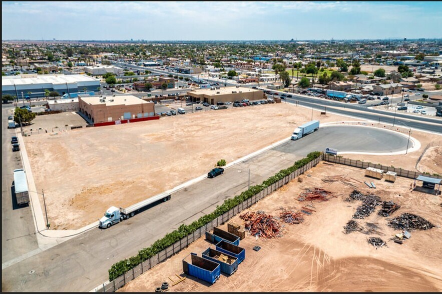 More Photos Of 320 Arguelles Street, Calexico Land For Sale