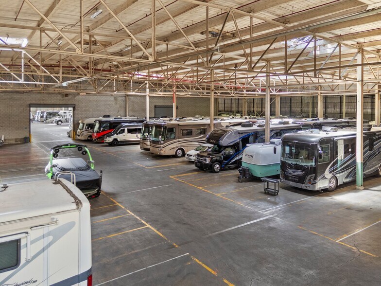 More Photos Of 1400 W 4th St, Antioch Warehouse For Lease