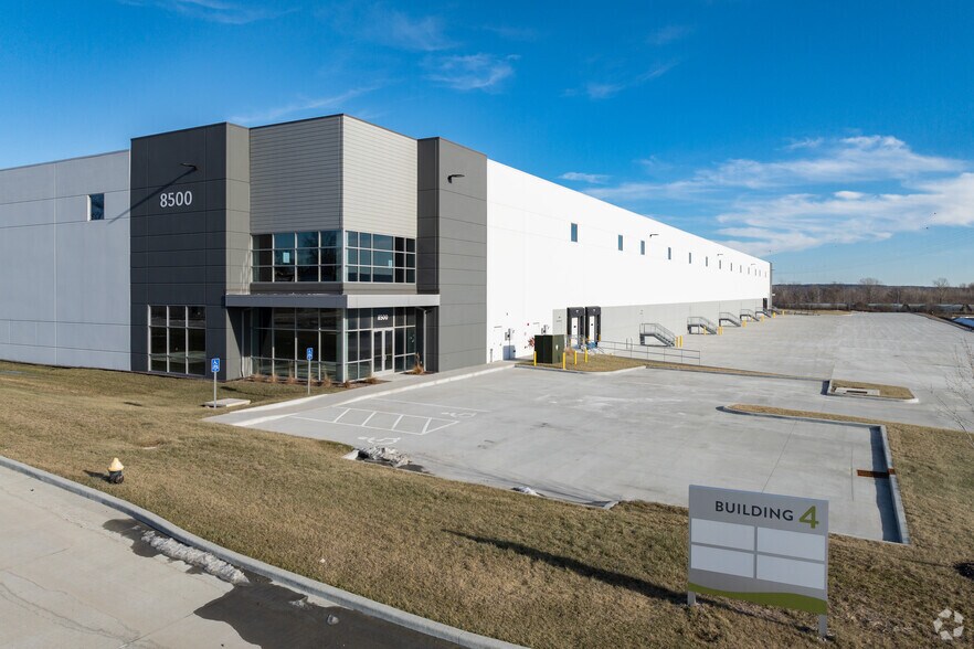 More Photos Of 8500 Reilly Ave, Saint Louis Warehouse For Lease