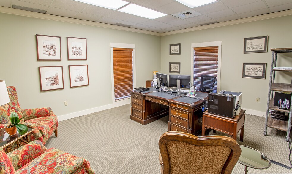 More Photos Of 1111 Hillcrest Rd, Mobile Office For Lease