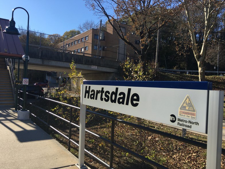 More Photos Of 250 E Hartsdale Ave, Hartsdale Office For Lease