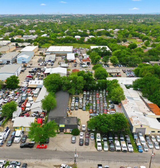 Primary Photo Of 907 Prairie Trl, Austin Warehouse For Sale