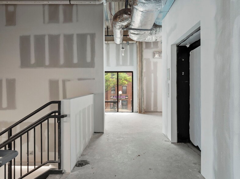 More Photos Of 2-10 Maverick Sq, Boston Apartments For Lease