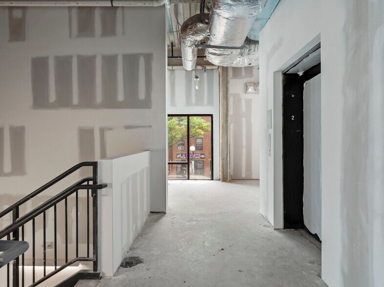 More Photos Of 2-10 Maverick Sq, Boston Apartments For Lease