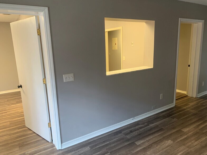 More Photos Of 80 Bonnie Loch Ct, Orlando Office For Lease