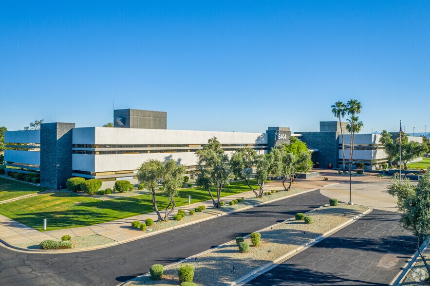 More Photos Of 16404 N Black Canyon Hwy, Phoenix Office For Lease