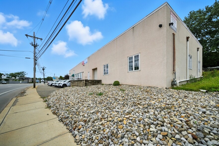 More Photos Of 285 US Highway 46, Dover Industrial For Sale