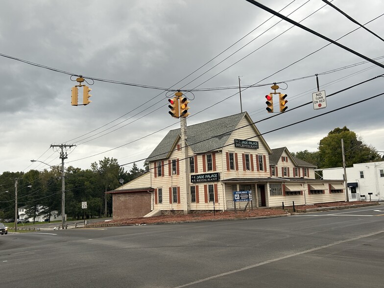 Primary Photo Of 602 Ridge Rd, Webster Restaurant For Sale