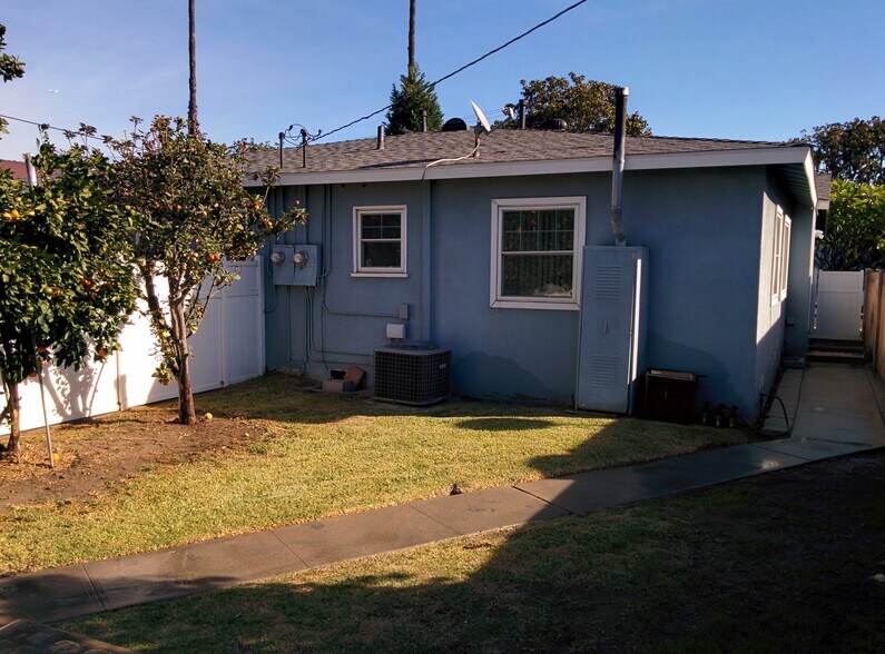 More Photos Of 12843 Columbia Way, Downey Land For Sale