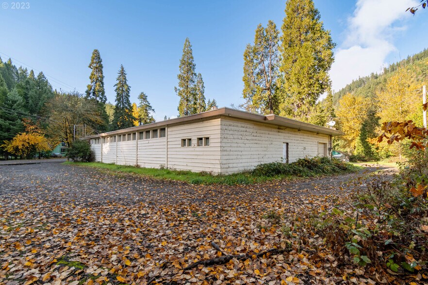 47395 Westoak Rd, Westfir, OR 97492 Retail