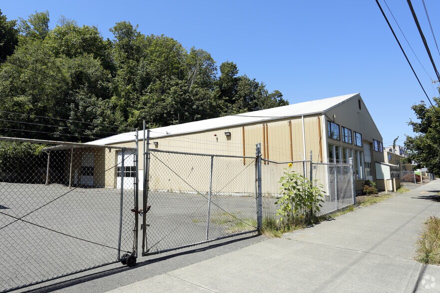 More Photos Of 2625 SW Harbor Ave, Seattle Warehouse For Lease