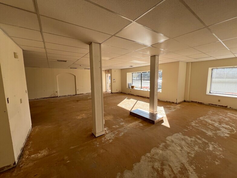 More Photos Of 288 E Main St, Branford Office For Lease