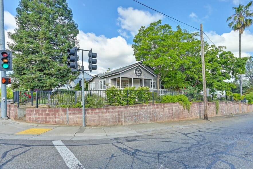 More Photos Of 512 Riley St, Folsom Office For Sale