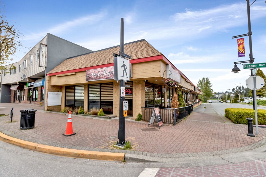 More Photos Of 27133 Fraser Hwy, Langley Twp Storefront Retail Office For Lease