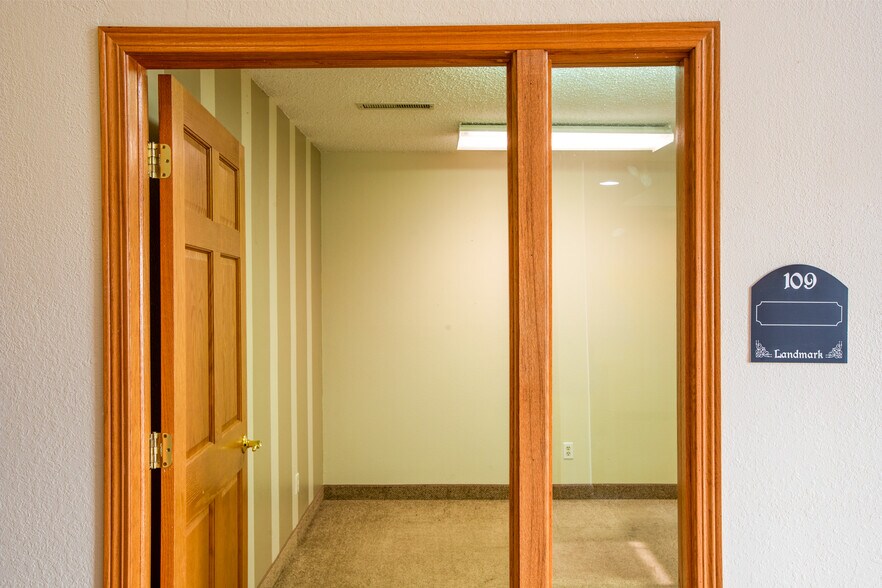 More Photos Of 1411 W Dakota Pkwy, Williston Office For Lease