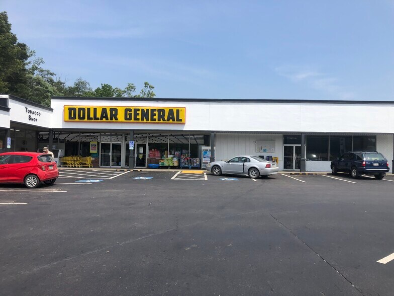 More Photos Of 2672 E First St, Blue Ridge Storefront For Sale