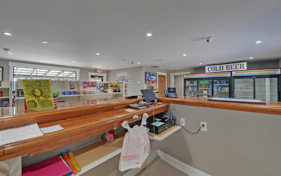 More Photos Of 8835 Toccoa Hwy, Westminster Restaurant For Sale
