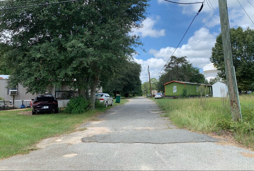 More Photos Of 2000 Clark Ave, Albany Land For Sale