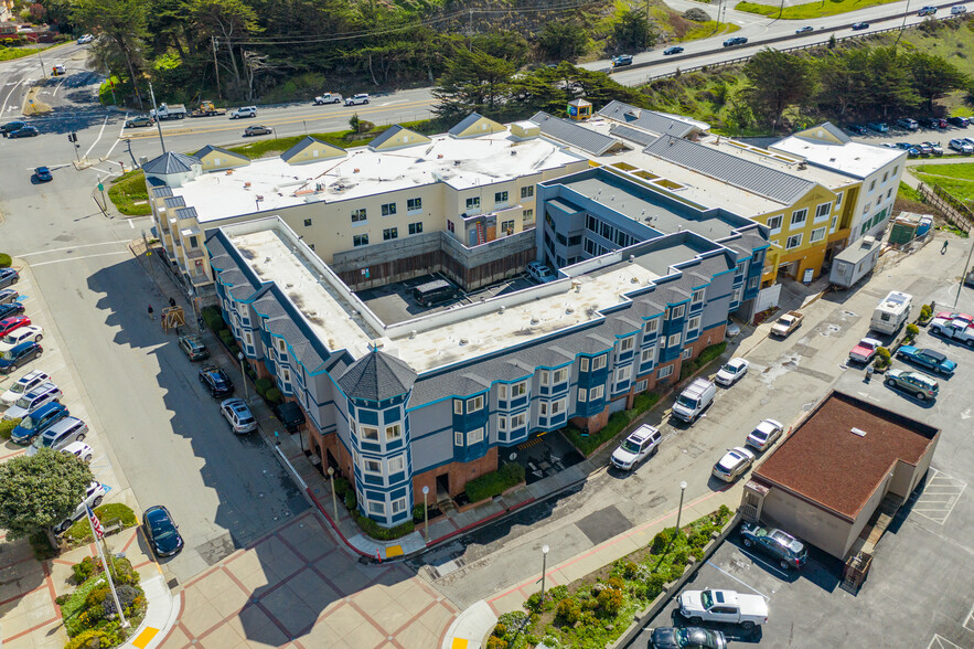 Primary Photo Of 500 Old County Rd, Pacifica Hotel For Lease