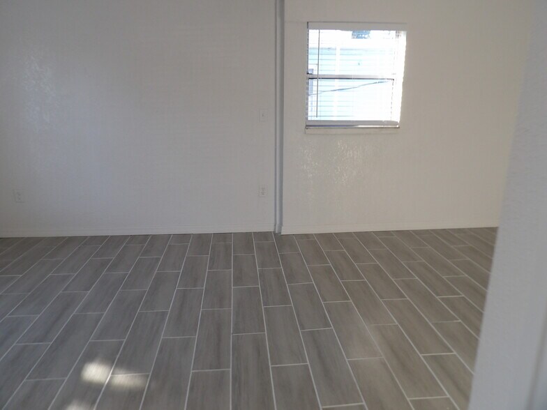 More Photos Of 14975 1st St E, Madeira Beach Apartments For Sale