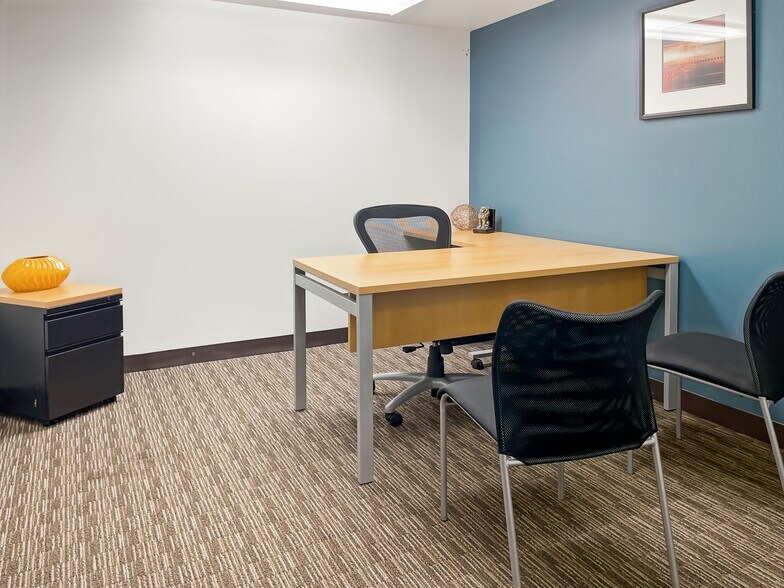 More Photos Of 321 S Boston Ave, Tulsa Coworking Space