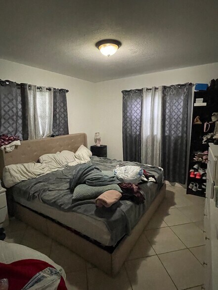 More Photos Of 2200 SW 42nd Ave, Fort Lauderdale Multifamily For Sale