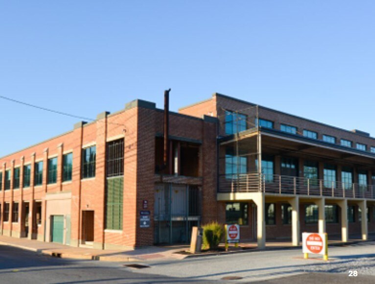 More Photos Of 26 N Cedar St, Lititz Medical For Lease