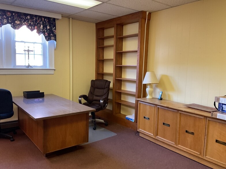 More Photos Of 3041 Campbell Ave, Lynchburg Specialty For Sale