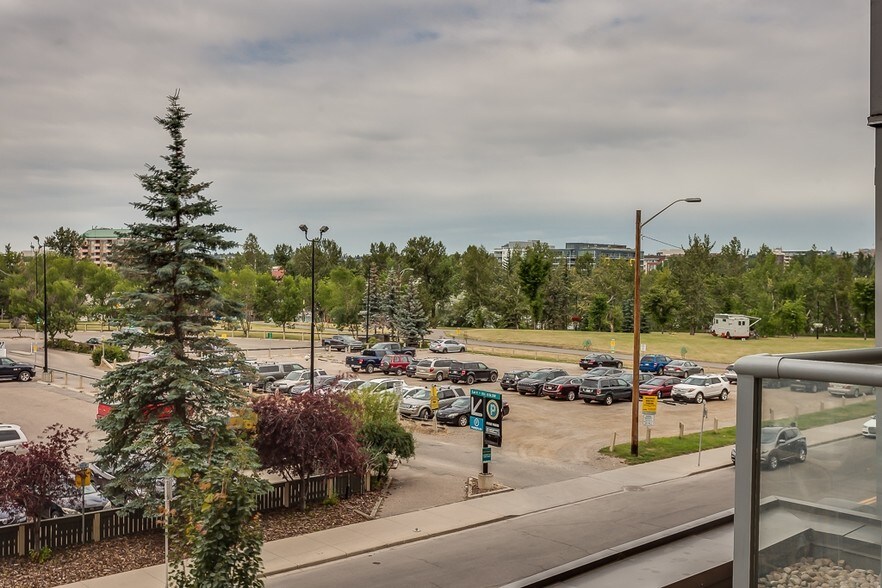 More Photos Of 888 4th Ave SW, Calgary Office For Sale