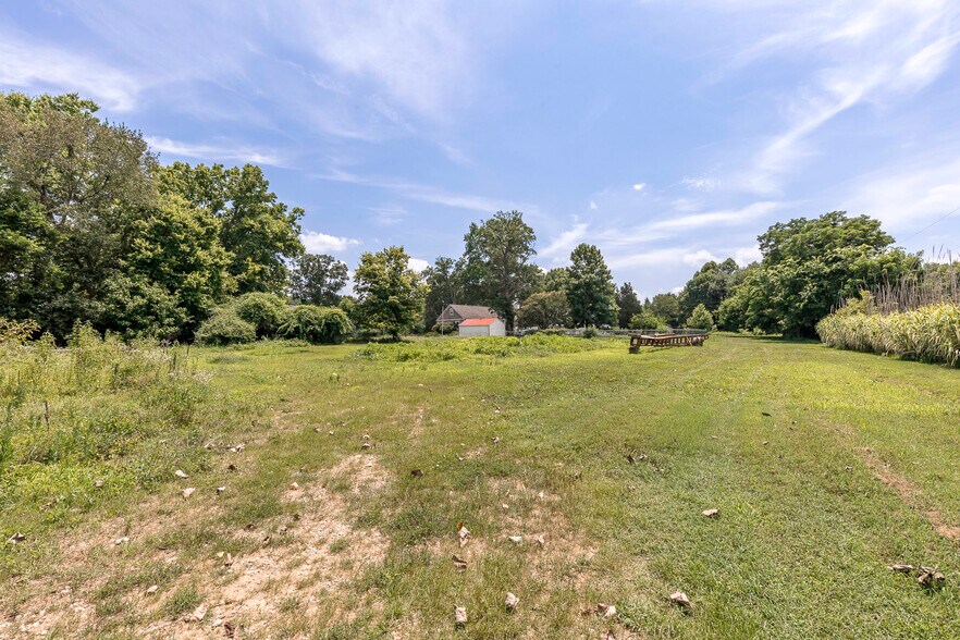 More Photos Of 5209 River Rd, Louisville Land For Sale