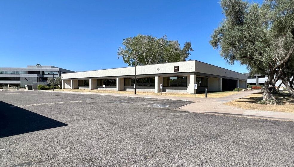 More Photos Of 2525 W Beryl Ave, Phoenix Office For Lease
