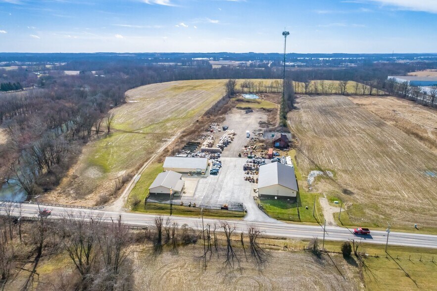 More Photos Of 3570 National Rd SE, Hebron Light Distribution For Sale