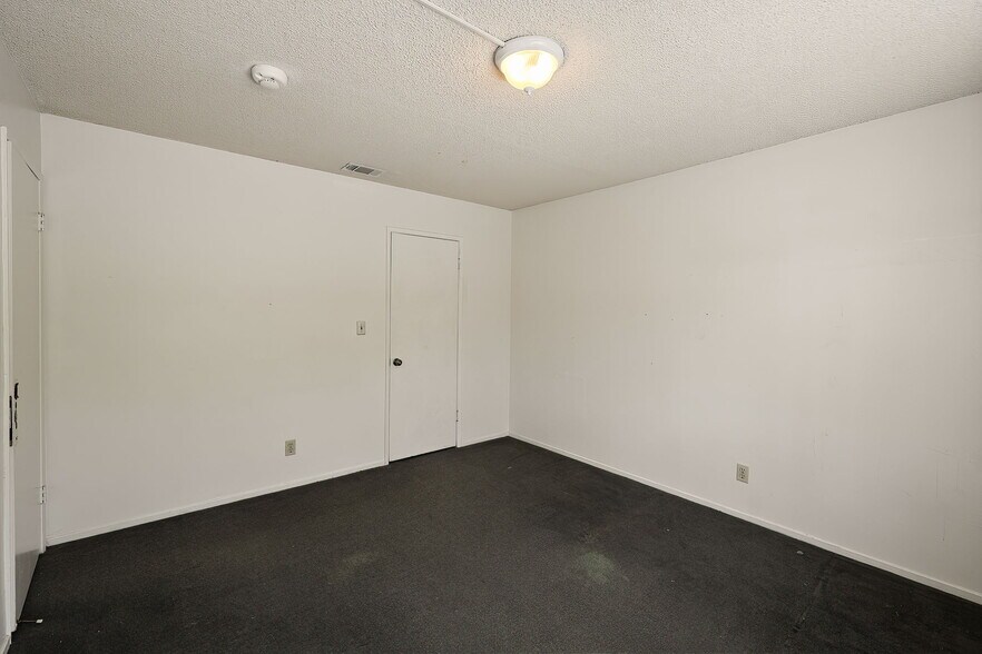 More Photos Of 104 N Atlantic Blvd, Alhambra Apartments For Sale