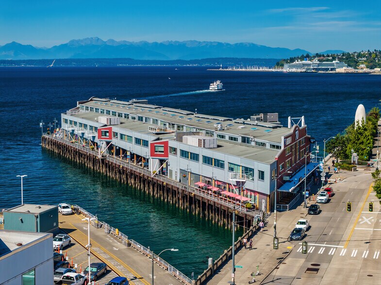 More Photos Of 2801 Alaskan Way, Seattle Coworking Space