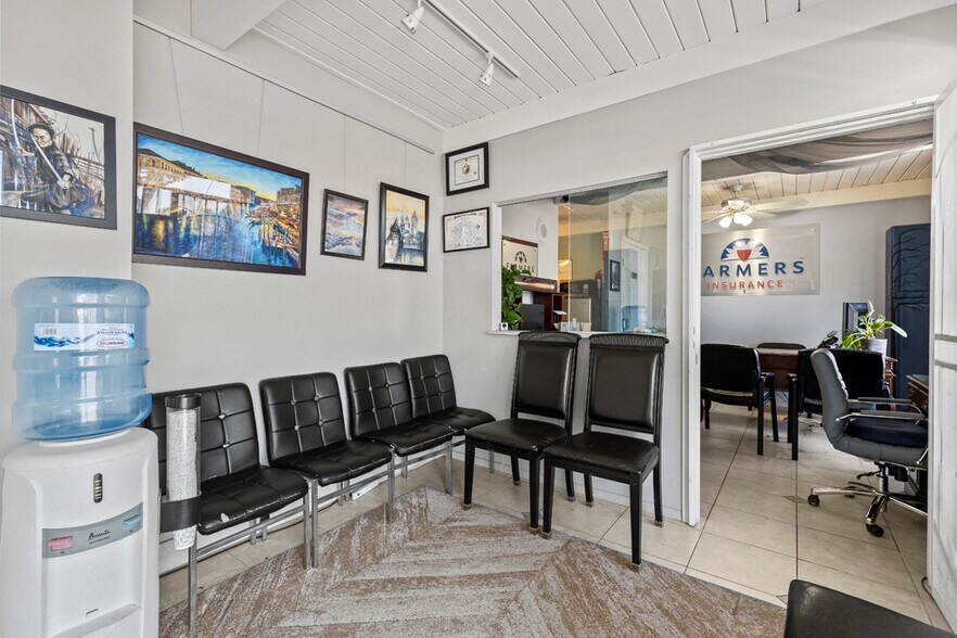 More Photos Of 906 E Commonwealth Ave, Fullerton Storefront For Sale