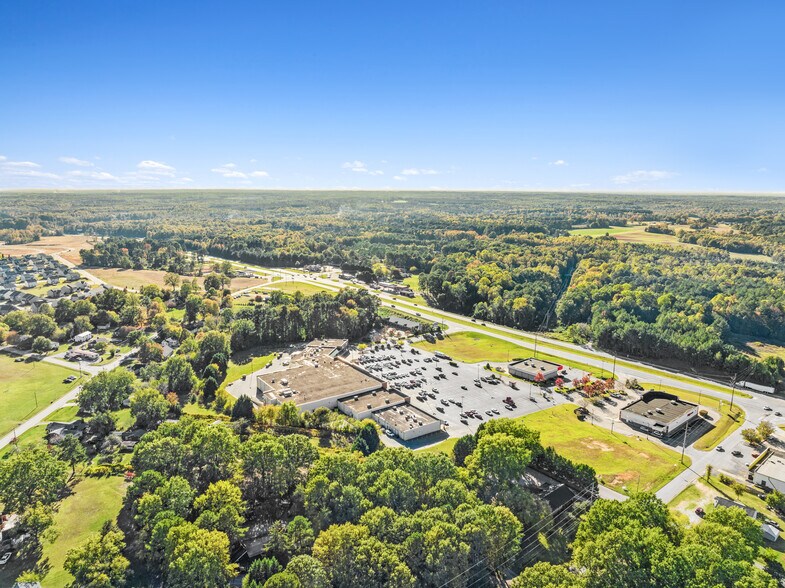 More Photos Of 3422 US 1 Hwy, Franklinton Unknown For Lease