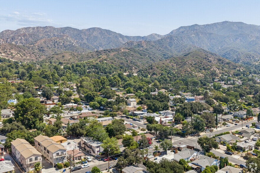 More Photos Of 6801-6809 Valmont St, Tujunga Apartments For Sale