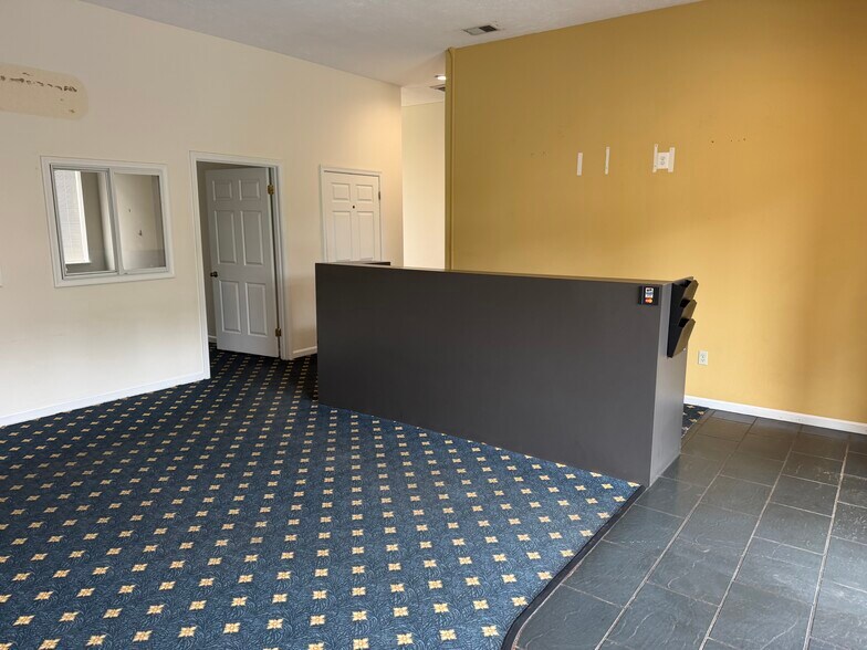 More Photos Of 1413 Annapolis Rd, Odenton Medical For Lease